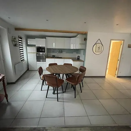 La Maison Blanche Drouvin-le-Marais